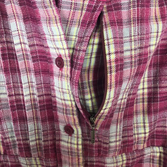4/$25 THE NORTH FACE Plaid Button Down Shirt - Picture 5 of 7